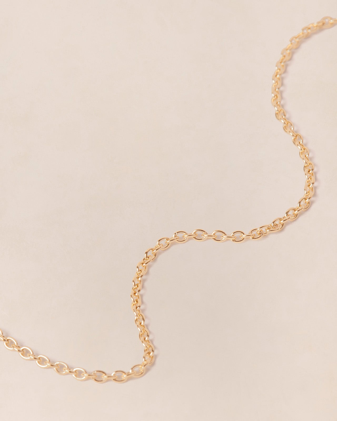 Le bracelet chaîne simple 20cm doré à l'or fin 24 carats – émoi émoi