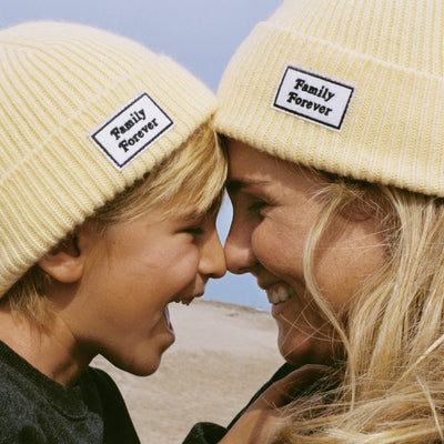 Mackie x émoi émoi filent le grand amour. Notre collab de bonnets tout doux !