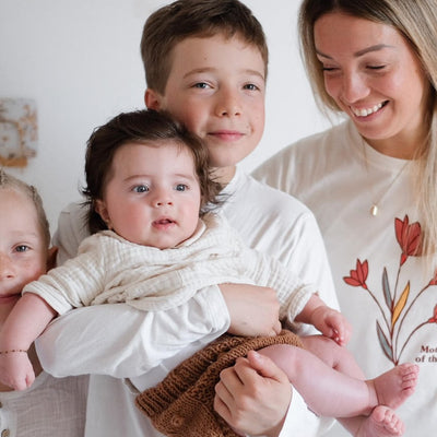 Lola, mother of Kéziah, Soel et Loup : un petit troisième 11 ans après le premier