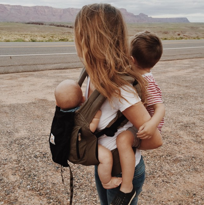 Premier voyage avec un bébé à l'étranger, 6 conseils que vous