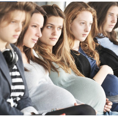 S’il vous plait, racontez-moi 17 Filles…