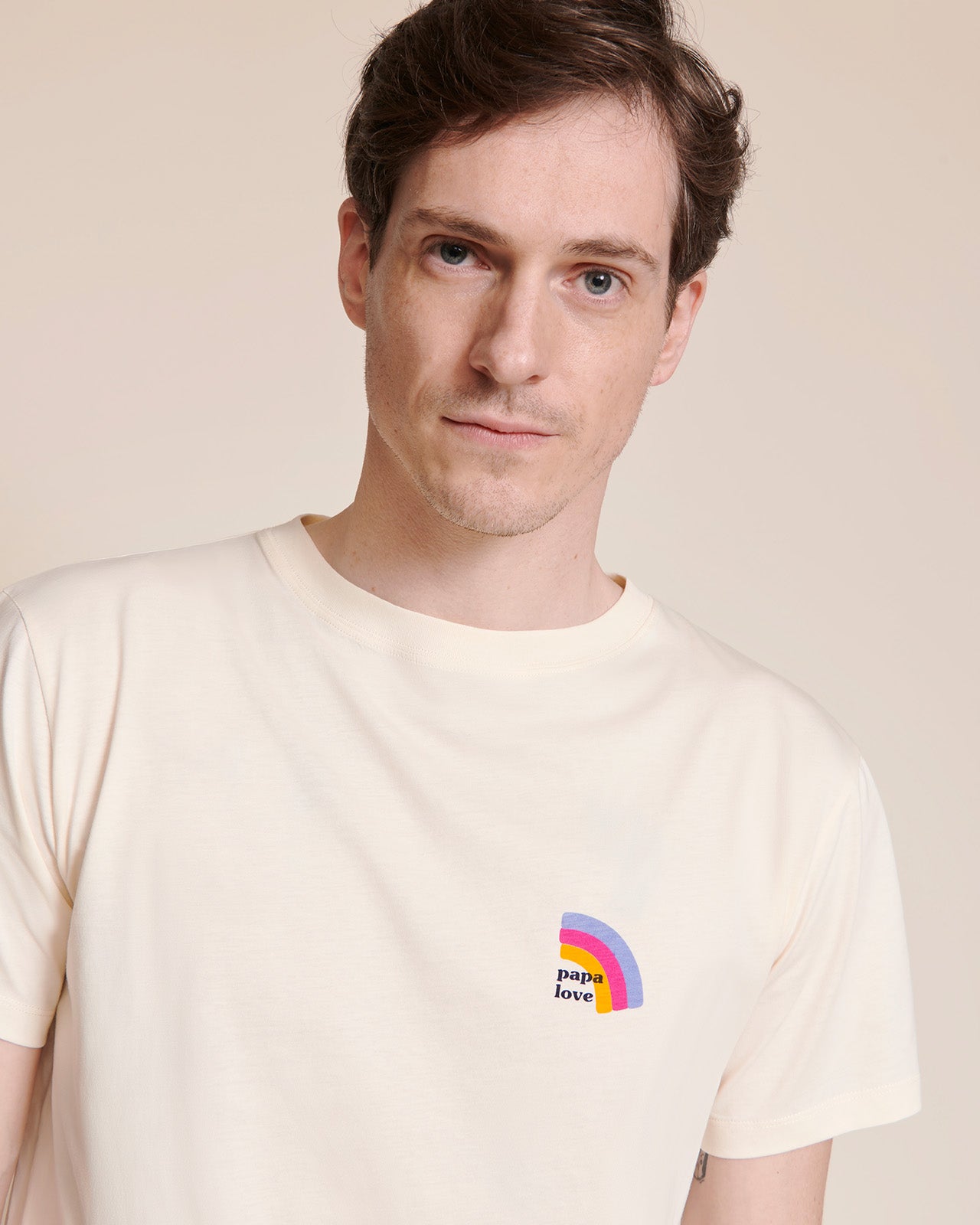 Le t-shirt Rainbow Papa love en coton bio - ivoire
