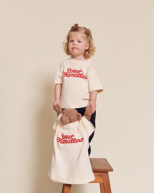 Le t-shirt Cœur chamallow enfant en coton bio - crème - émoi émoi   - 1 