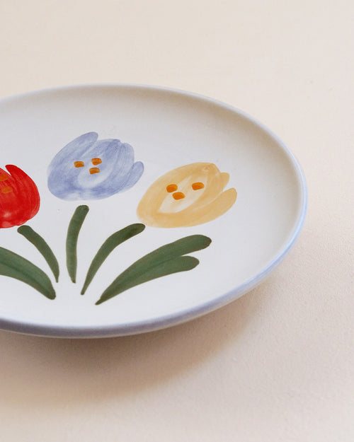 L'assiette 3 tulipes peinte à la main - 21 cm - Molleni x émoi émoi - émoi émoi   - 2 