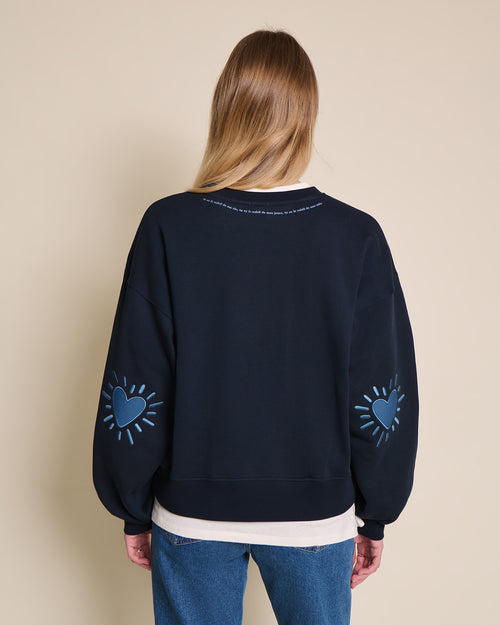 Le sweat Coeur solaire femme avec coudières en coton bio - bleu - émoi émoi   - 2 