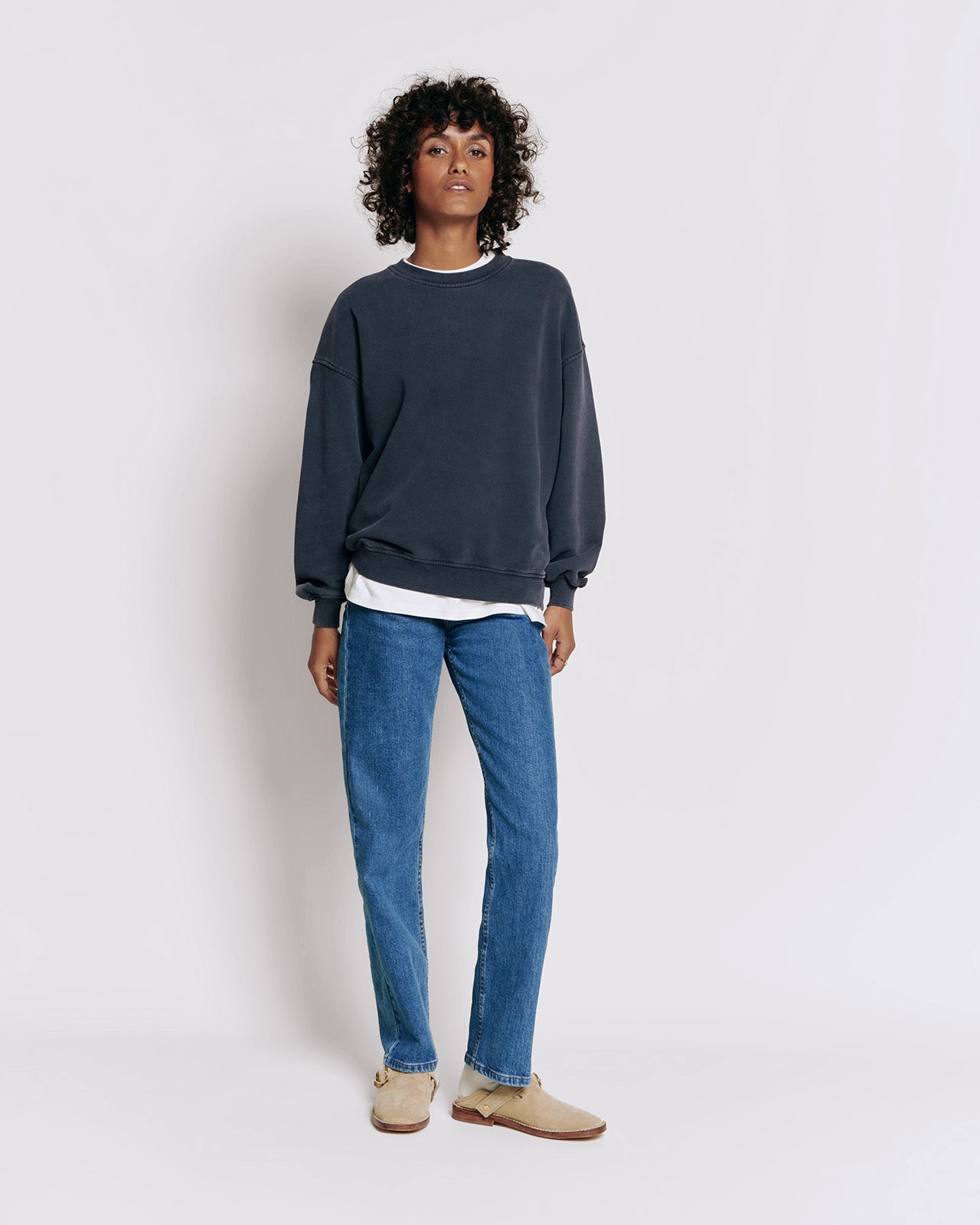 Le sweat Sky en coton bio - garment dye stone washed