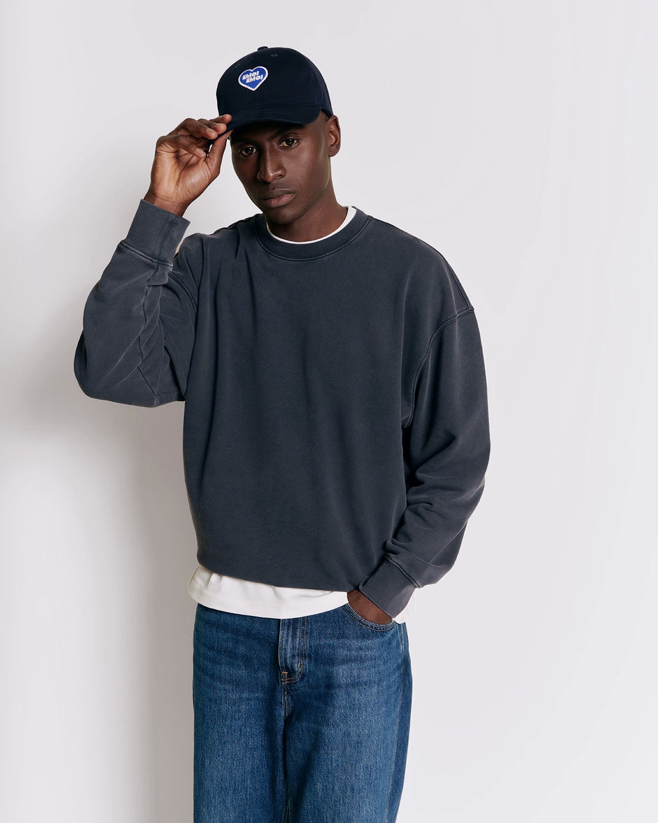 Le sweat Solal en coton bio - garment dye stone washed