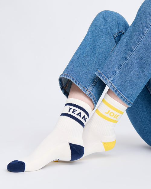 Les chaussettes Team Joie x Collab Café Joyeux - émoi émoi   - 2 