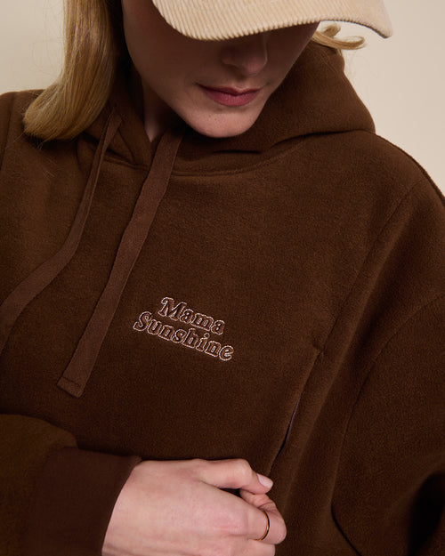 Le hoodie d'allaitement Mama Sunshine en polaire recyclée - chocolat - émoi émoi   - 1 