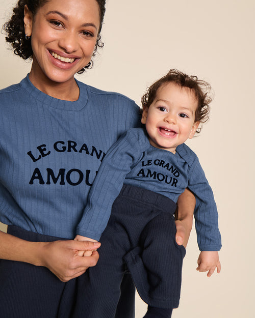 Le t-shirt Le grand amour femme en coton bio - bleu - émoi émoi   - 4 