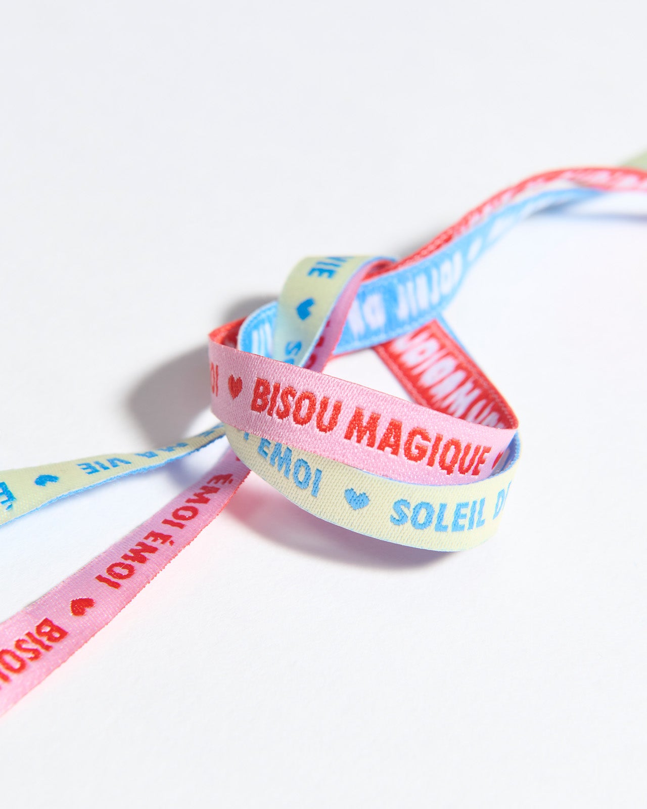 Le duo de bracelets liens - Soleil de ma vie x Bisou magique - citron et rose