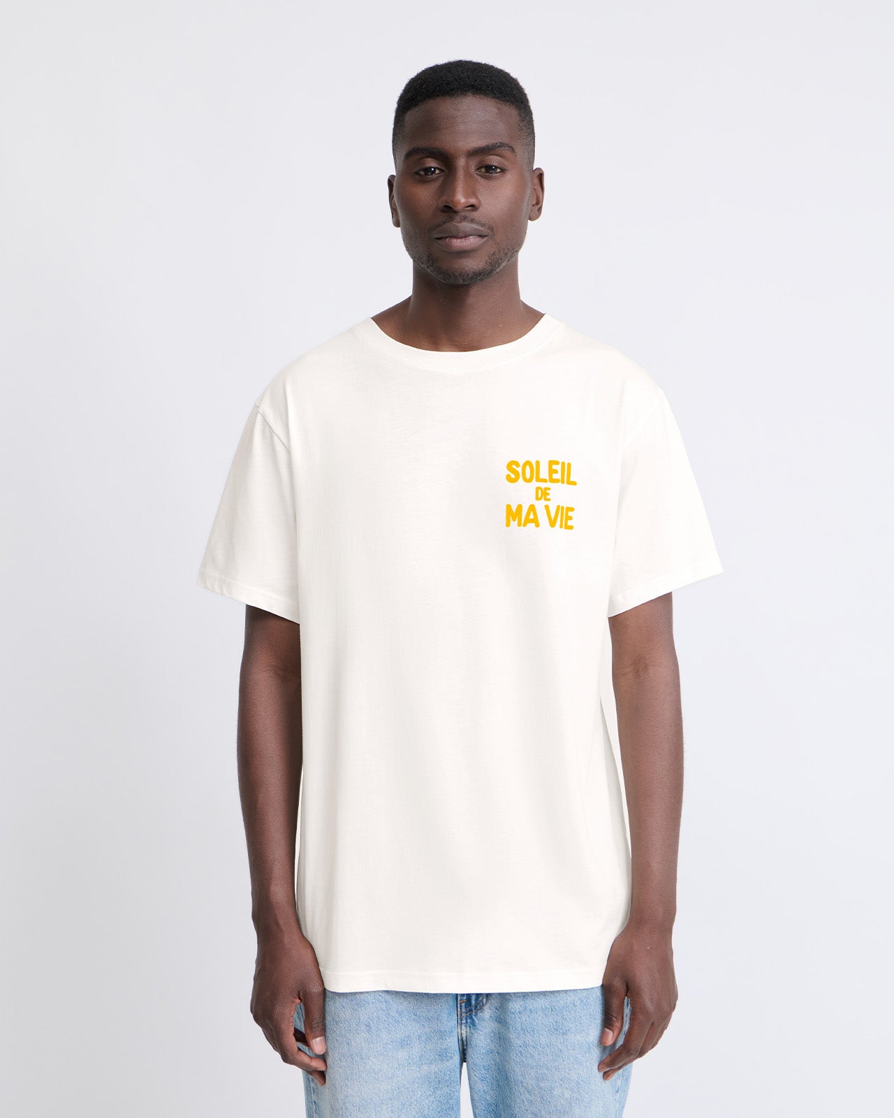 Le t-shirt Soleil de ma vie homme en coton bio et flocage velours - crème
