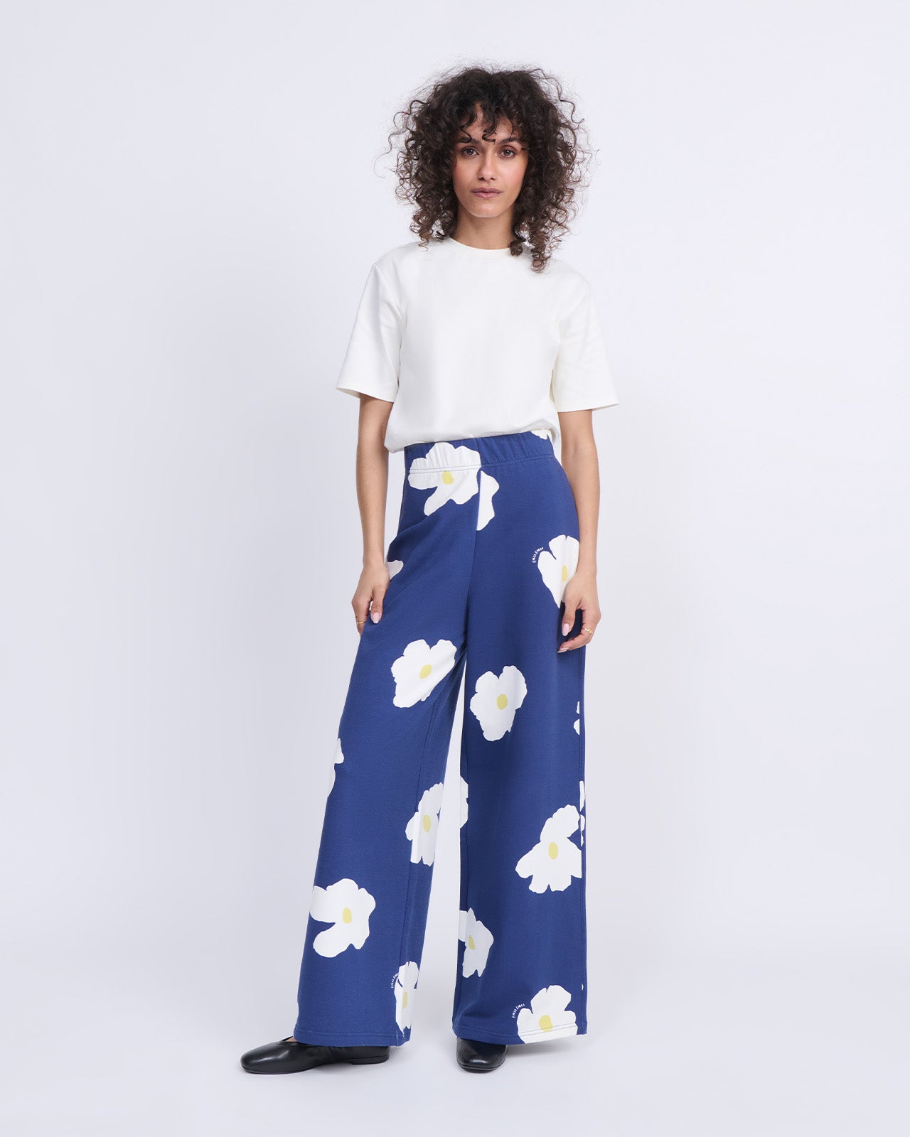 Le pantalon Pauline en coton bio - Fleur bleue XL