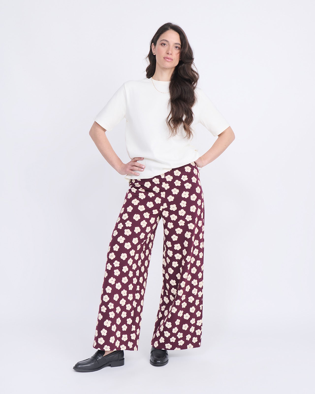 Le pantalon Pauline en coton bio - Merlot flowers