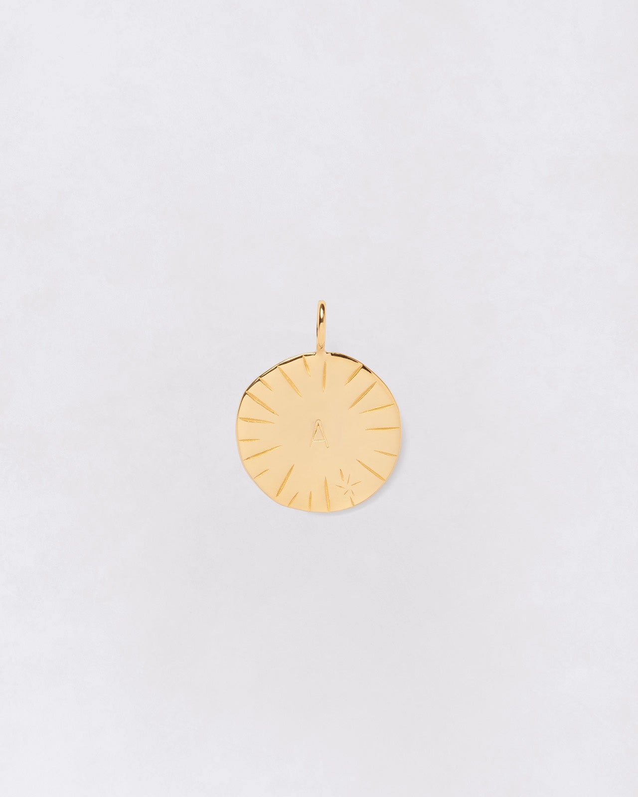 La médaille Initiale précieuse seule - en vermeil - 20mm