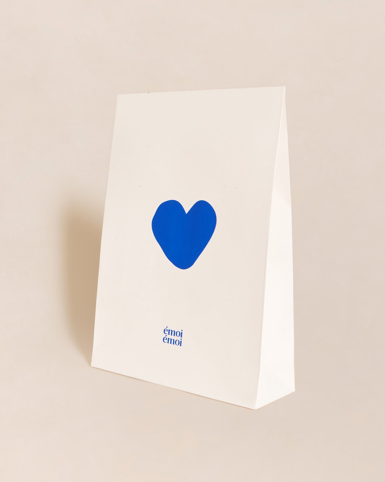 La grande pochette cadeau Coeur signature - 27 x 38 cm - crème