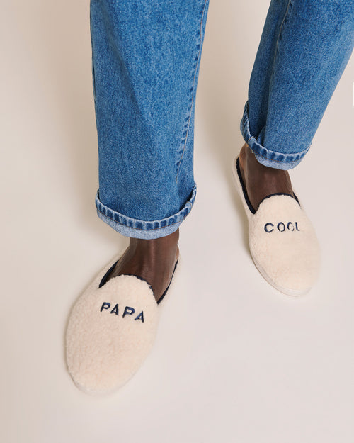 Les chaussons Papa cool en laine bouclette - Angarde x émoi émoi - émoi émoi   - 1 