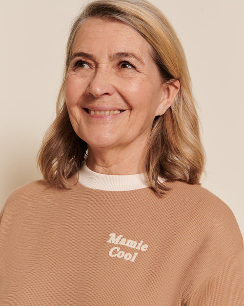 Le haut de pyjama Mamie cool en coton bio - praliné - émoi émoi   - 1 