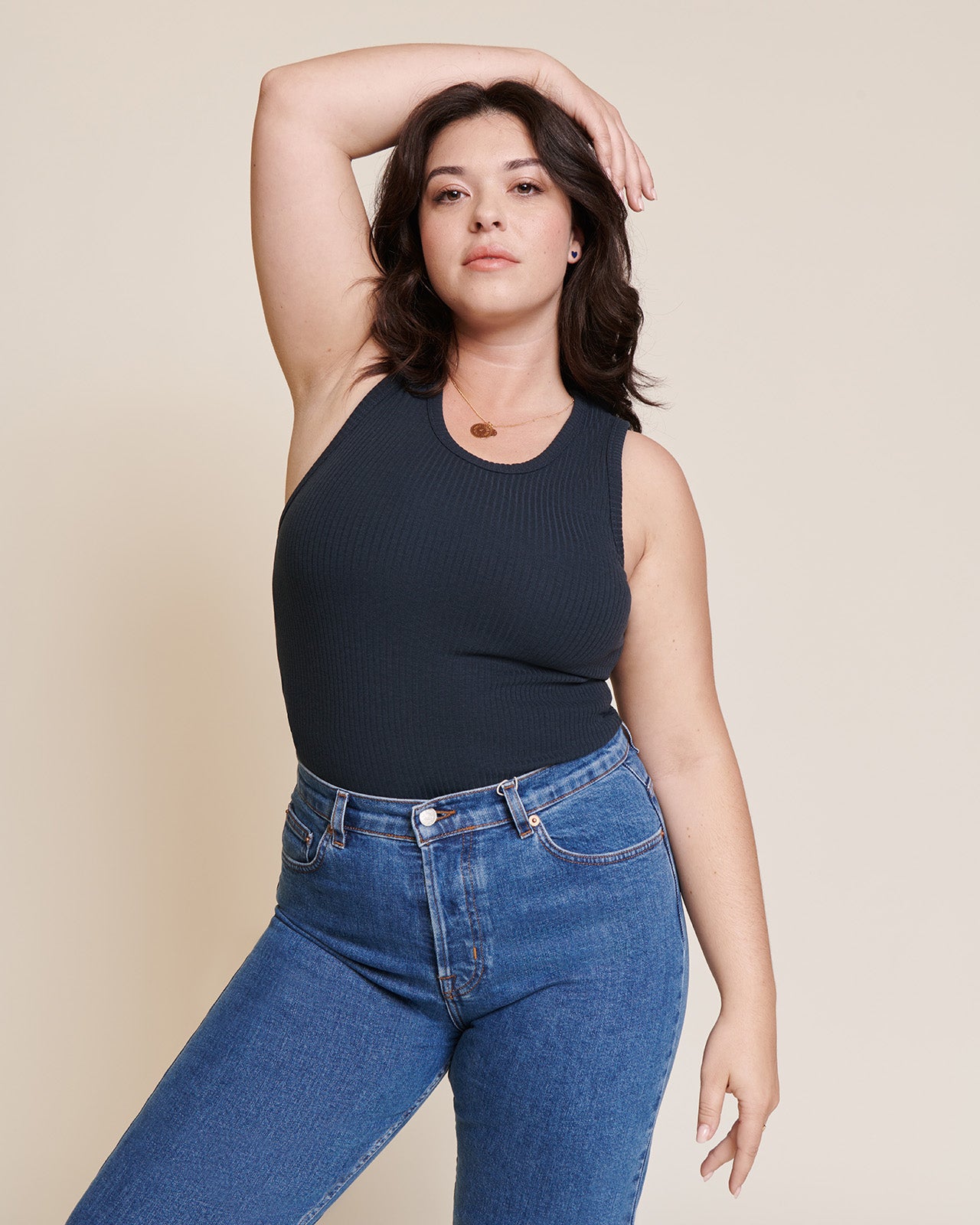 Le débardeur Debra en lyocell côtelé - charbon