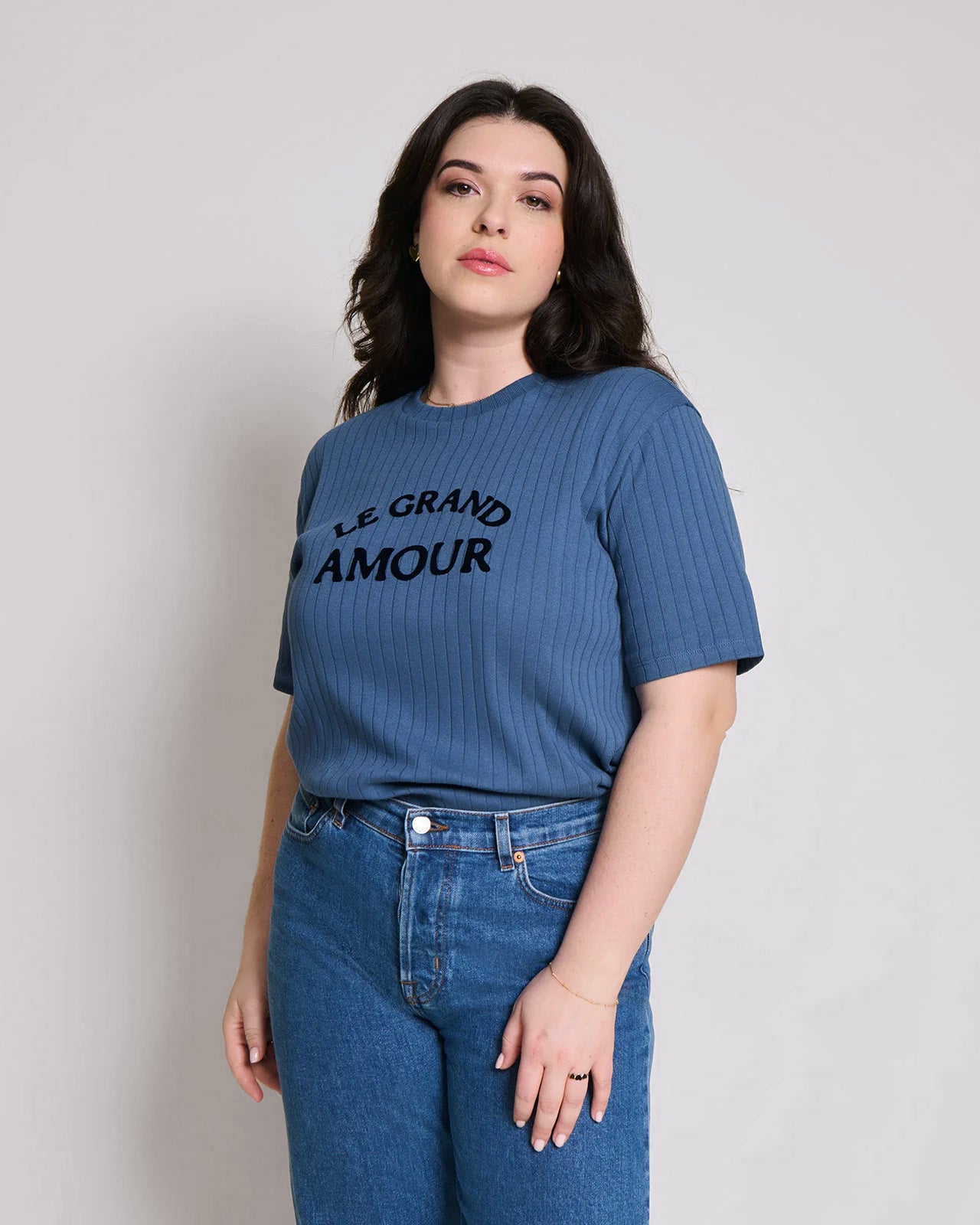 Le t-shirt Le grand amour femme en coton bio - bleu