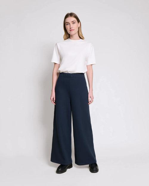 Le pantalon Pauline en coton bio côtelé - bleu nuit - émoi émoi   - 1 