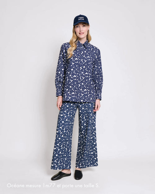 La chemise Charlotte en coton bio - Anémones bleues - émoi émoi   - 2 