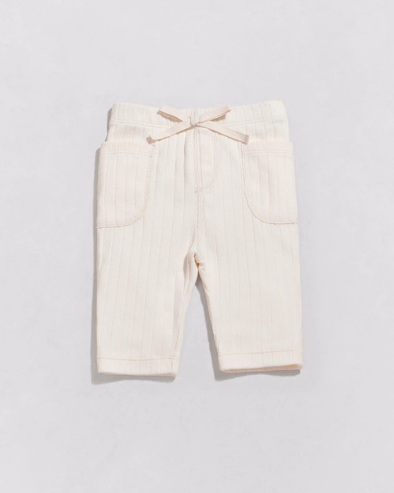 Le pantalon Lars côtelé en coton bio - crème