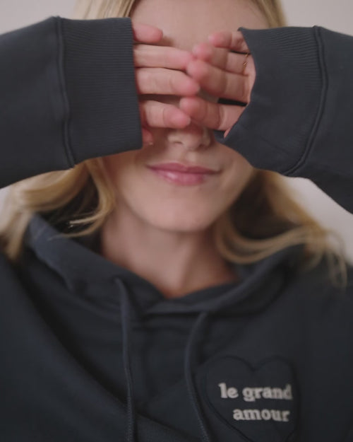 Le duo sweat et hoodie Le grand amour en coton bio - charbon - émoi émoi   - 5 