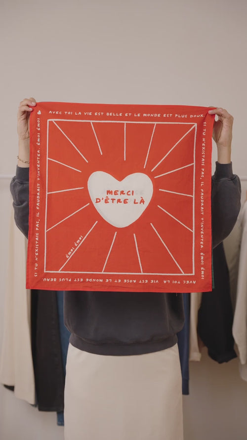 Le bandana Merci d'être là - rouge - émoi émoi   - 4 