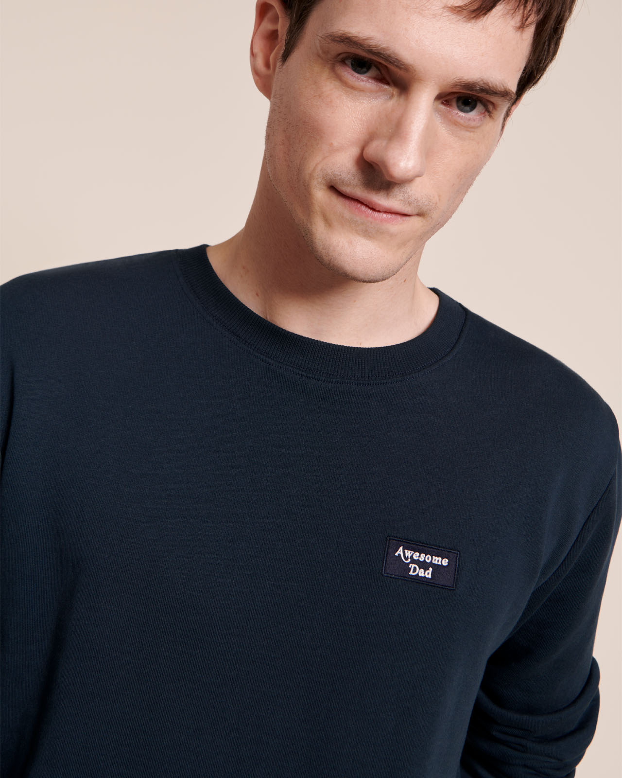 Le sweat mini patch Awesome dad en coton bio - charbon