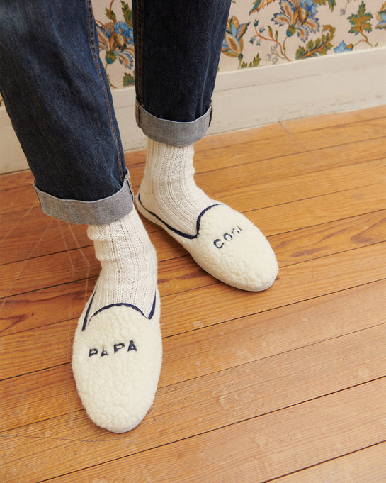 Les chaussons Papa cool en laine bouclette - Angarde x émoi émoi
