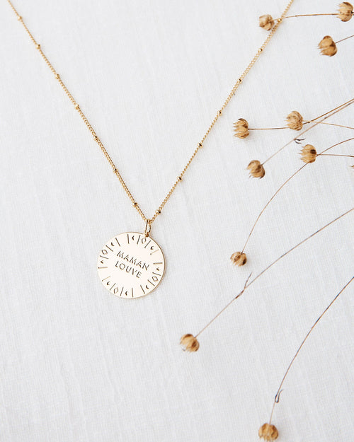 La médaille Maman louve - dorée à l'or fin 24 carats - 20mm - émoi émoi   - 2 