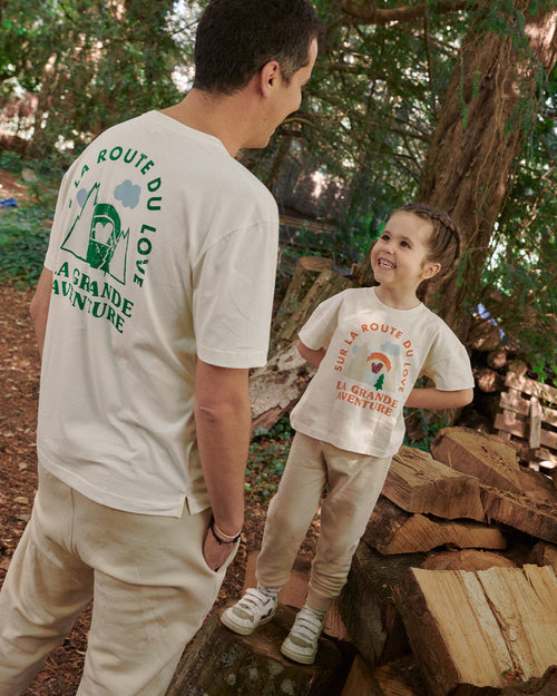 Le t-shirt La grande aventure enfant en coton bio - crème - émoi émoi   - 2 