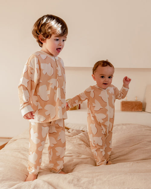 Le pyjama Birds enfant en tencel - latte - émoi émoi   - 1 